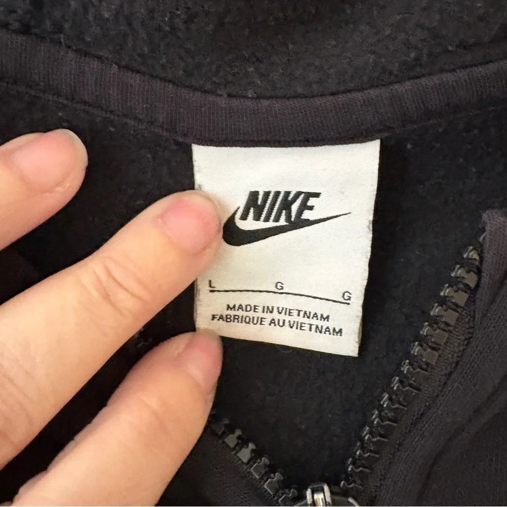 Nike Kids Black Zip Hoodie Boys Large Fleece Sweatshirt Swoosh Logo